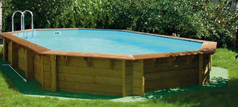 Exemple de piscine bois commercialisée par Aquarev'Piscines à Forcalquier 04300